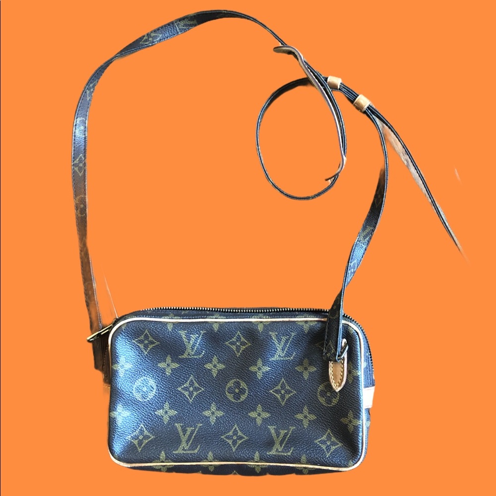 REPAIRS NEEDED / Vintage Louis Vuitton